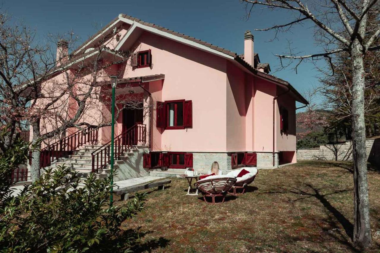 Villa Miralago Fiastra Exteriör bild